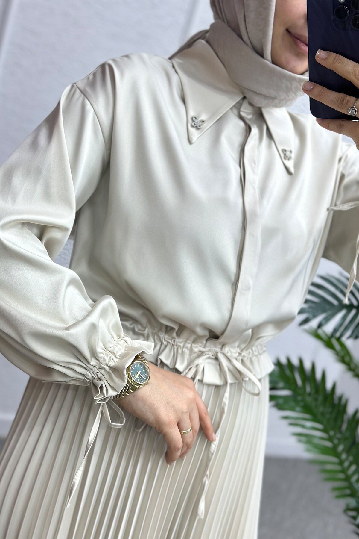 Aren Krem Saten Takım