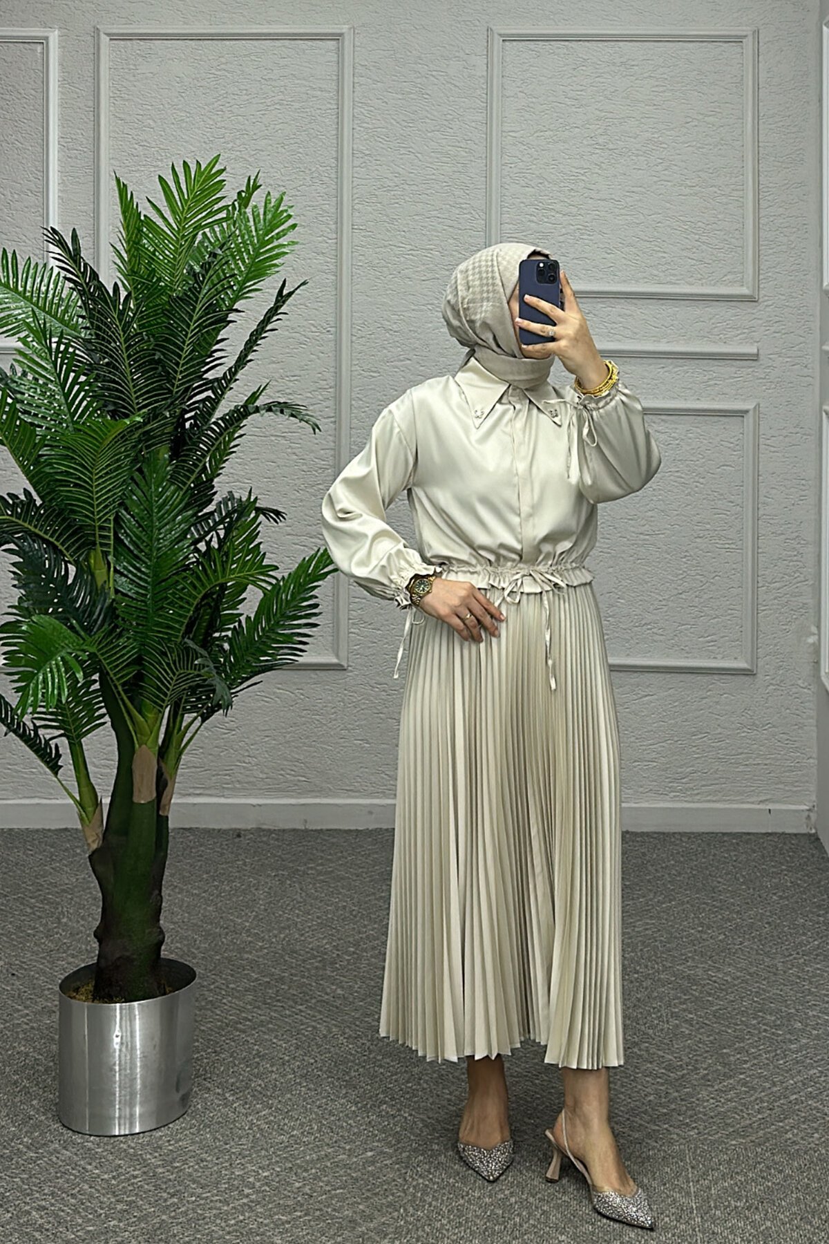 Aren Krem Saten Takım