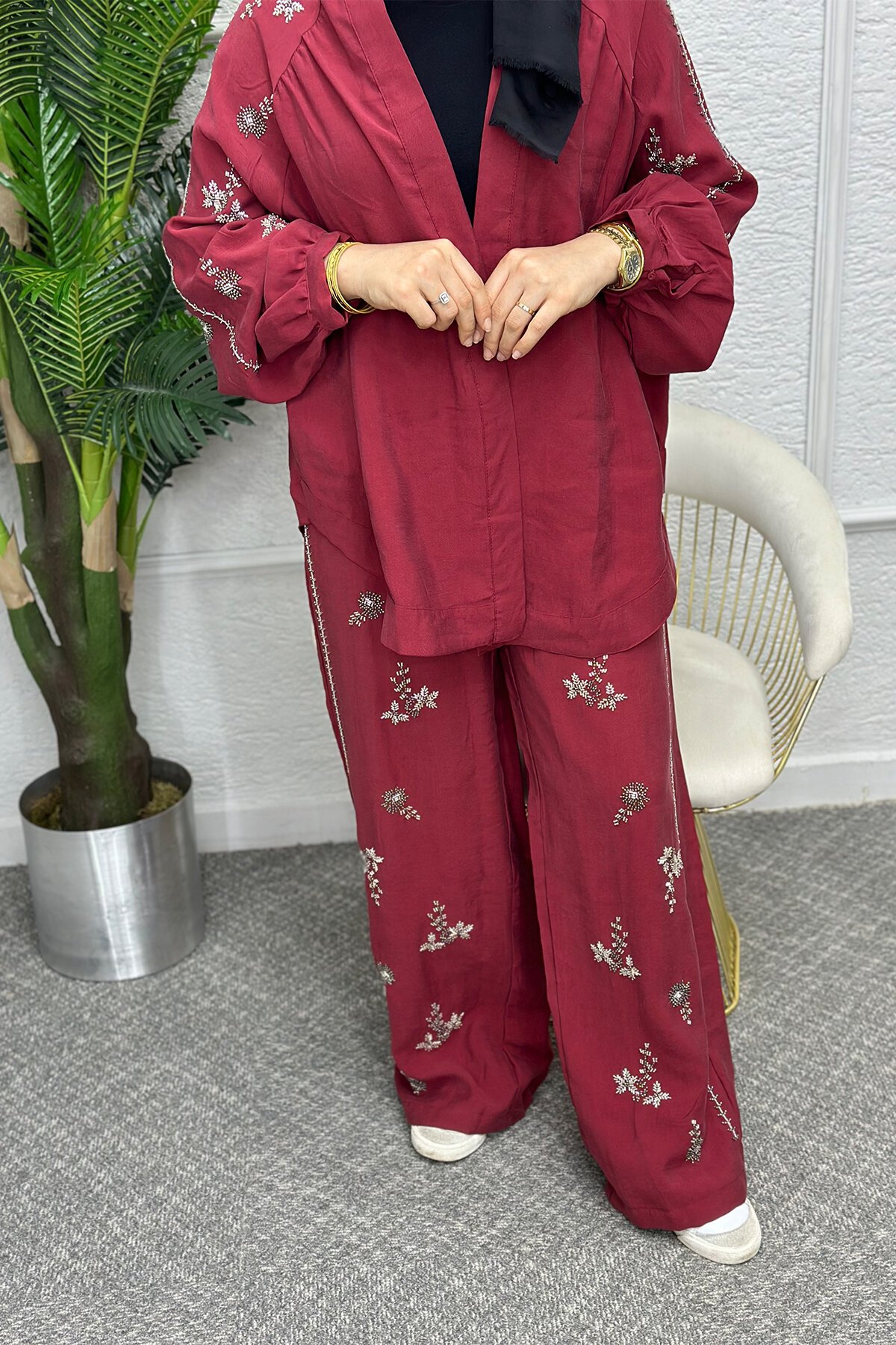 Bordo İşlemeli Takım