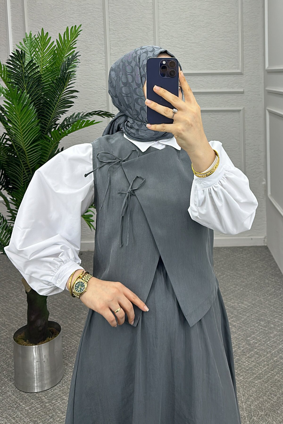 Gri Amel Etekli Takım