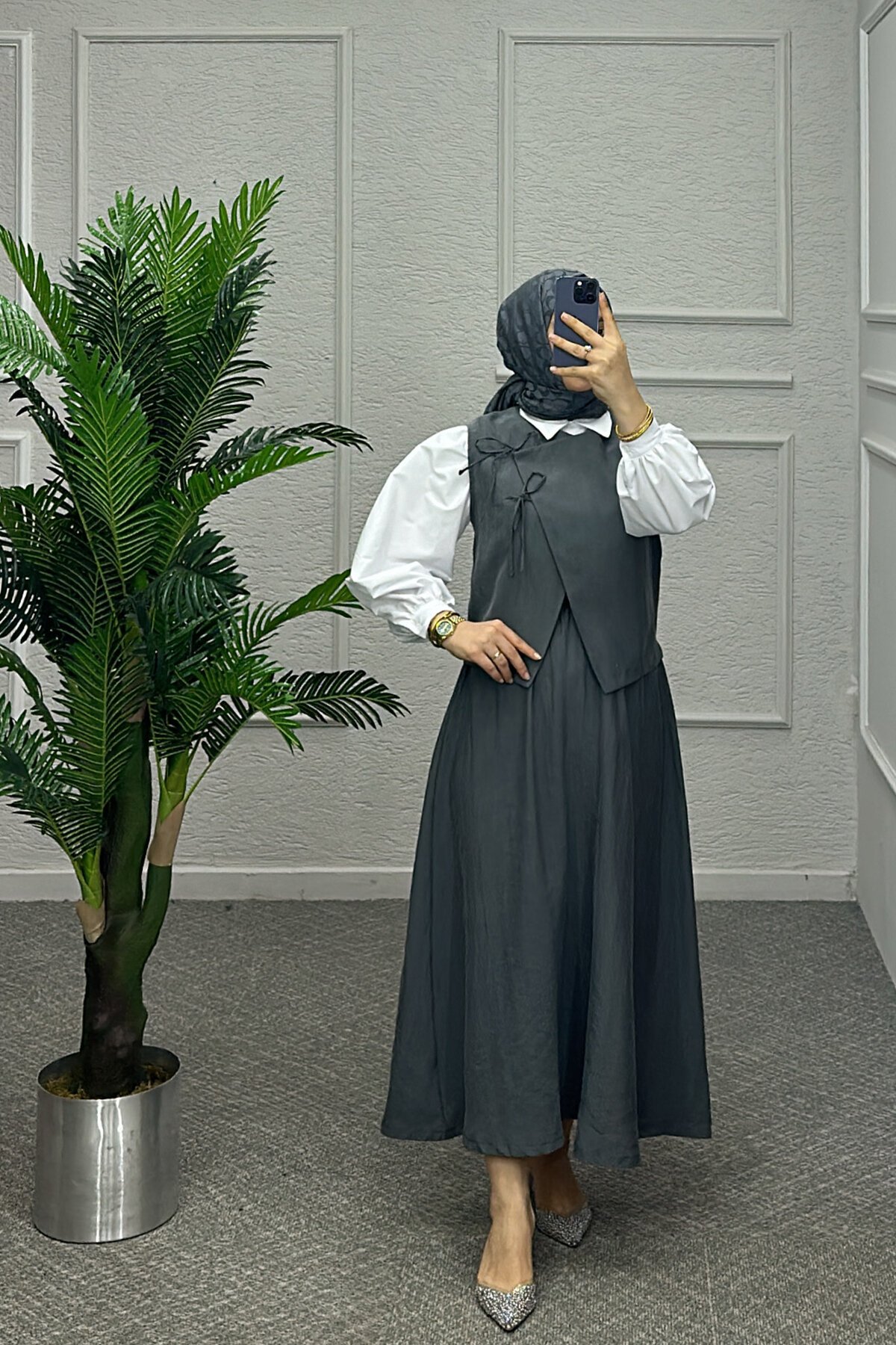 Gri Amel Etekli Takım