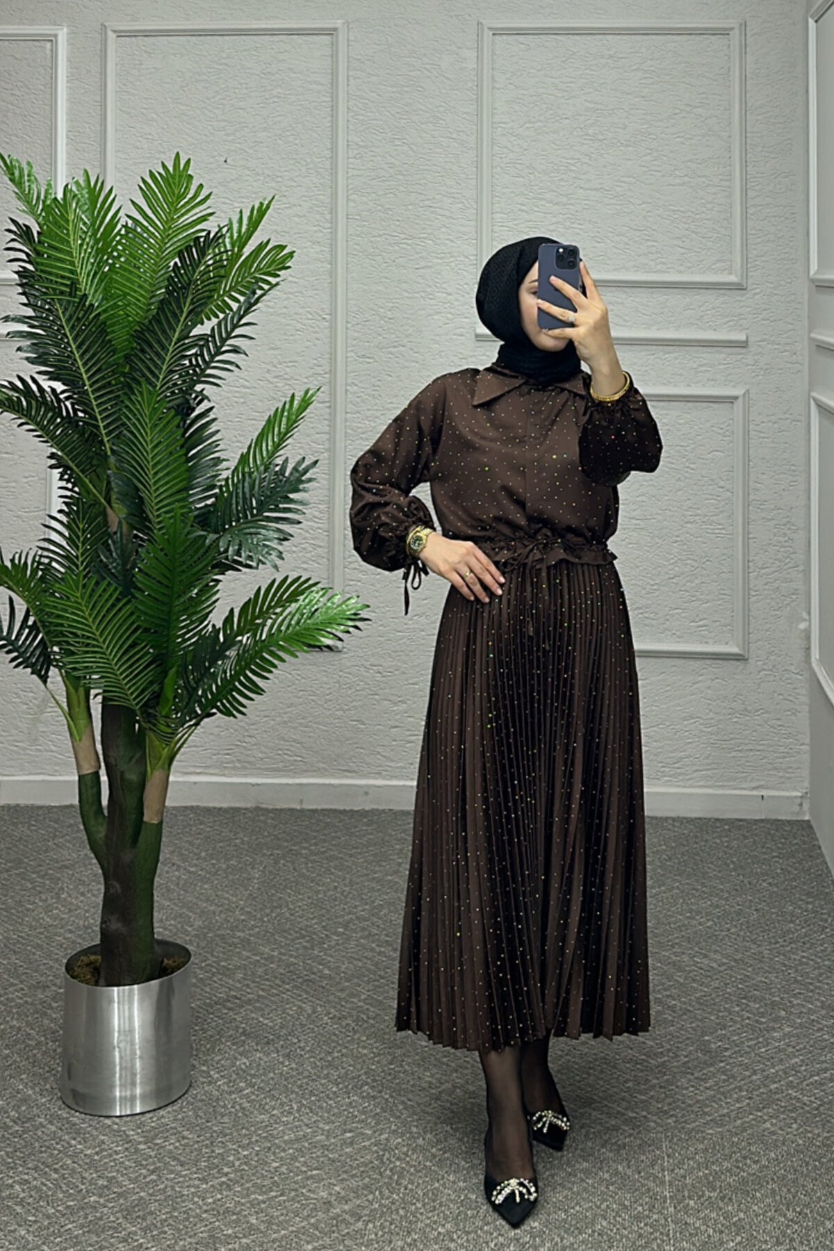 Kahve Yıldız Saten Etekli Takım