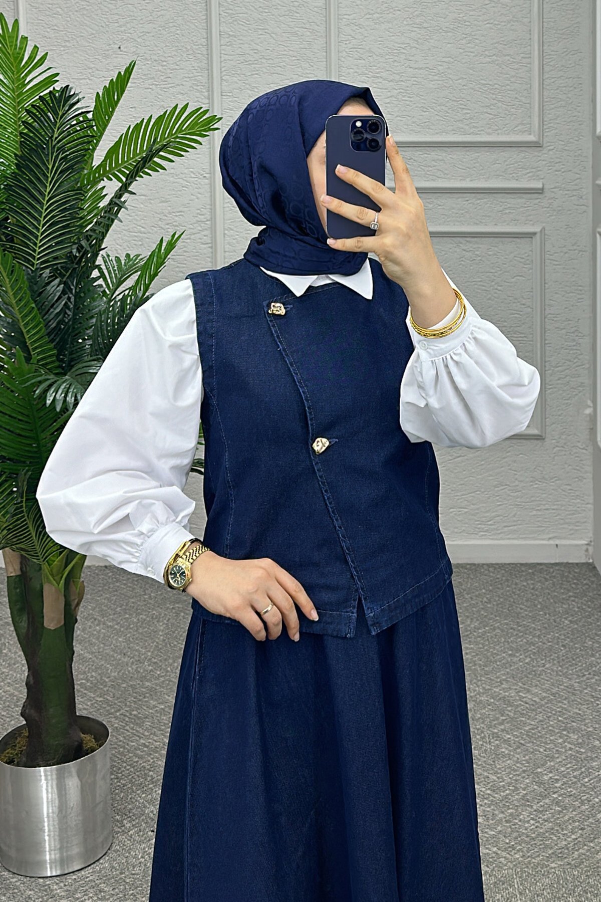 Koyu Mavi Esil Etekli Takım