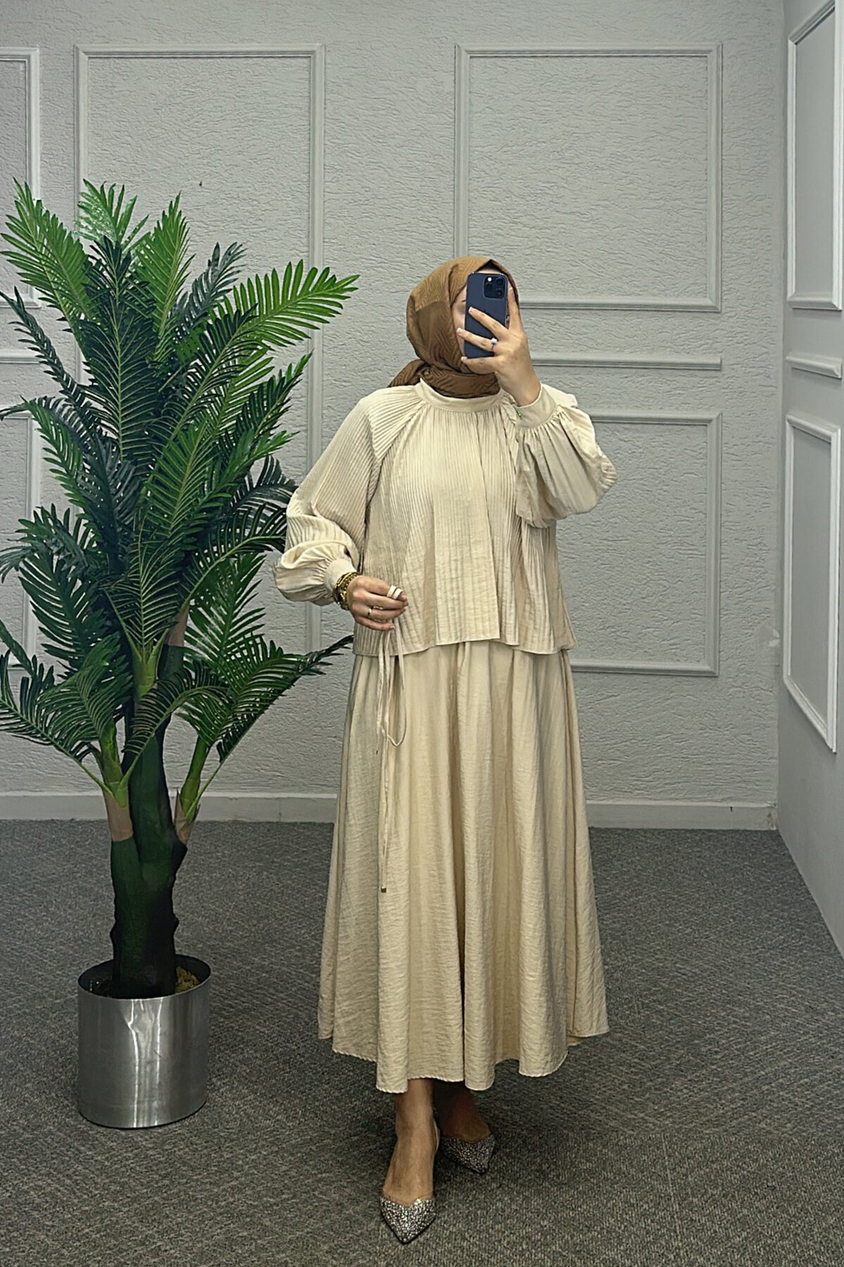 Krem Mila Etekli Takım