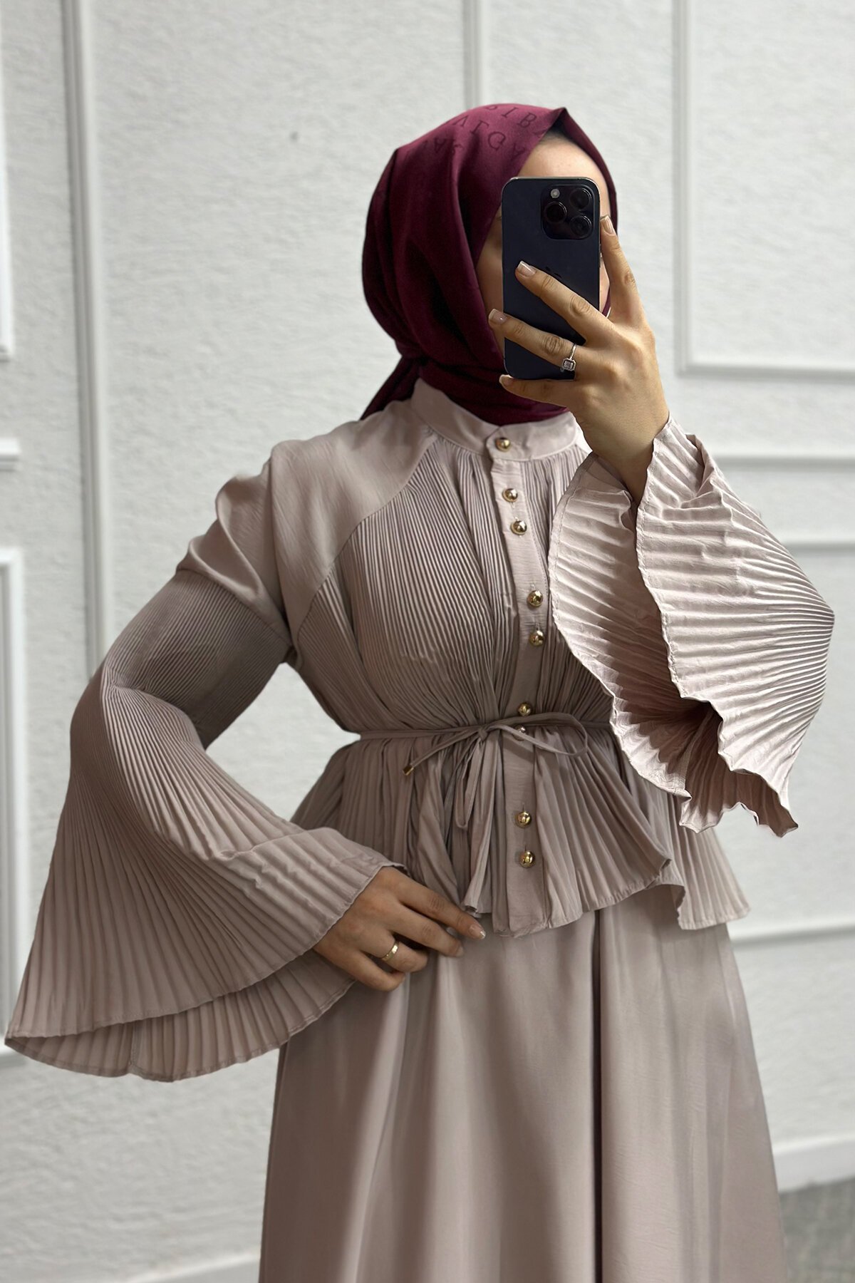 Krem Mısra Etekli Takım