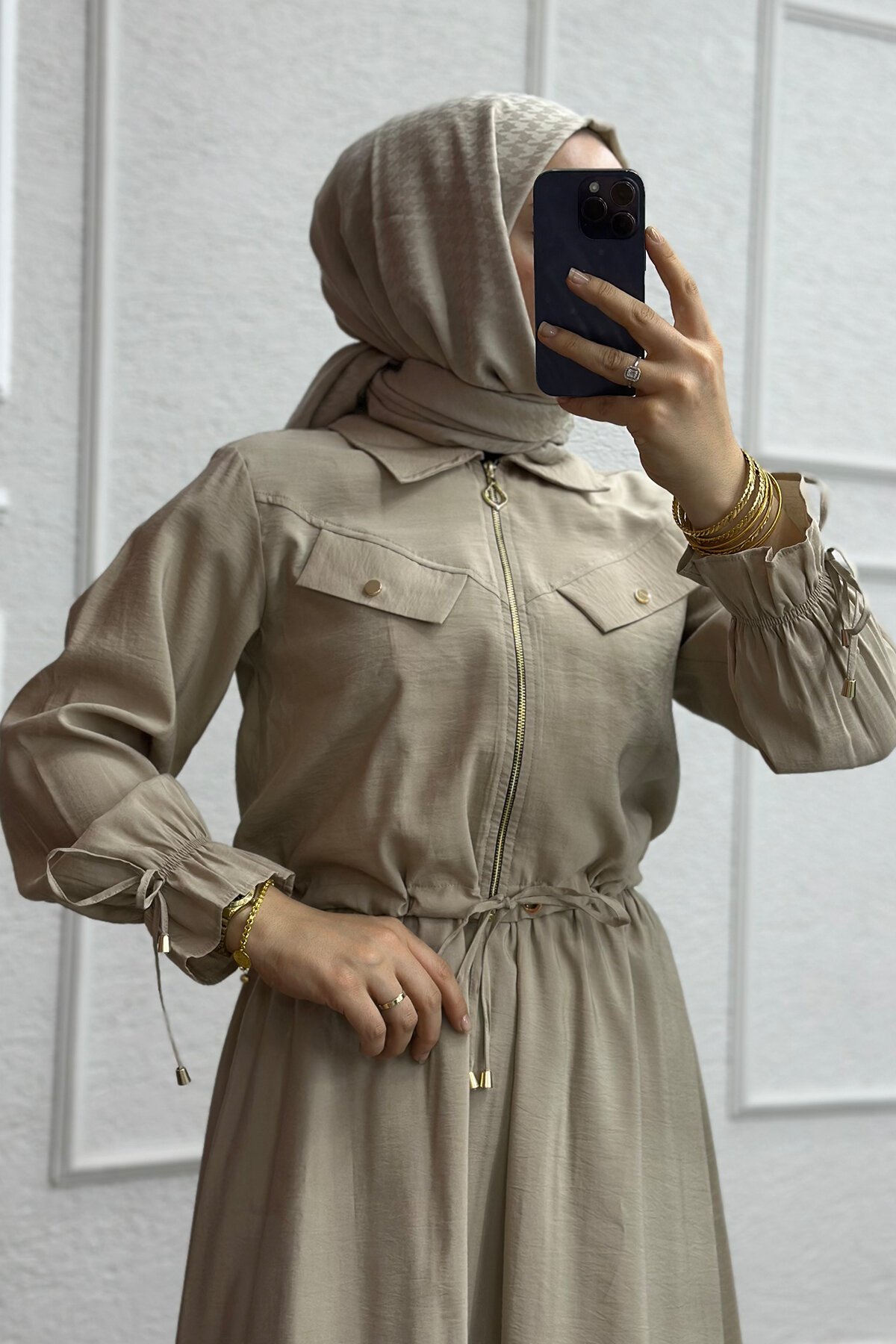 Krem Orien Etekli Takım