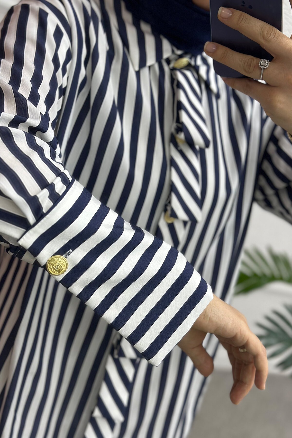 Lacivert Çizgili Gömlek