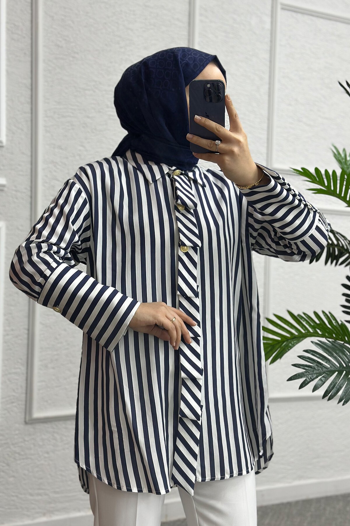 Lacivert Çizgili Gömlek