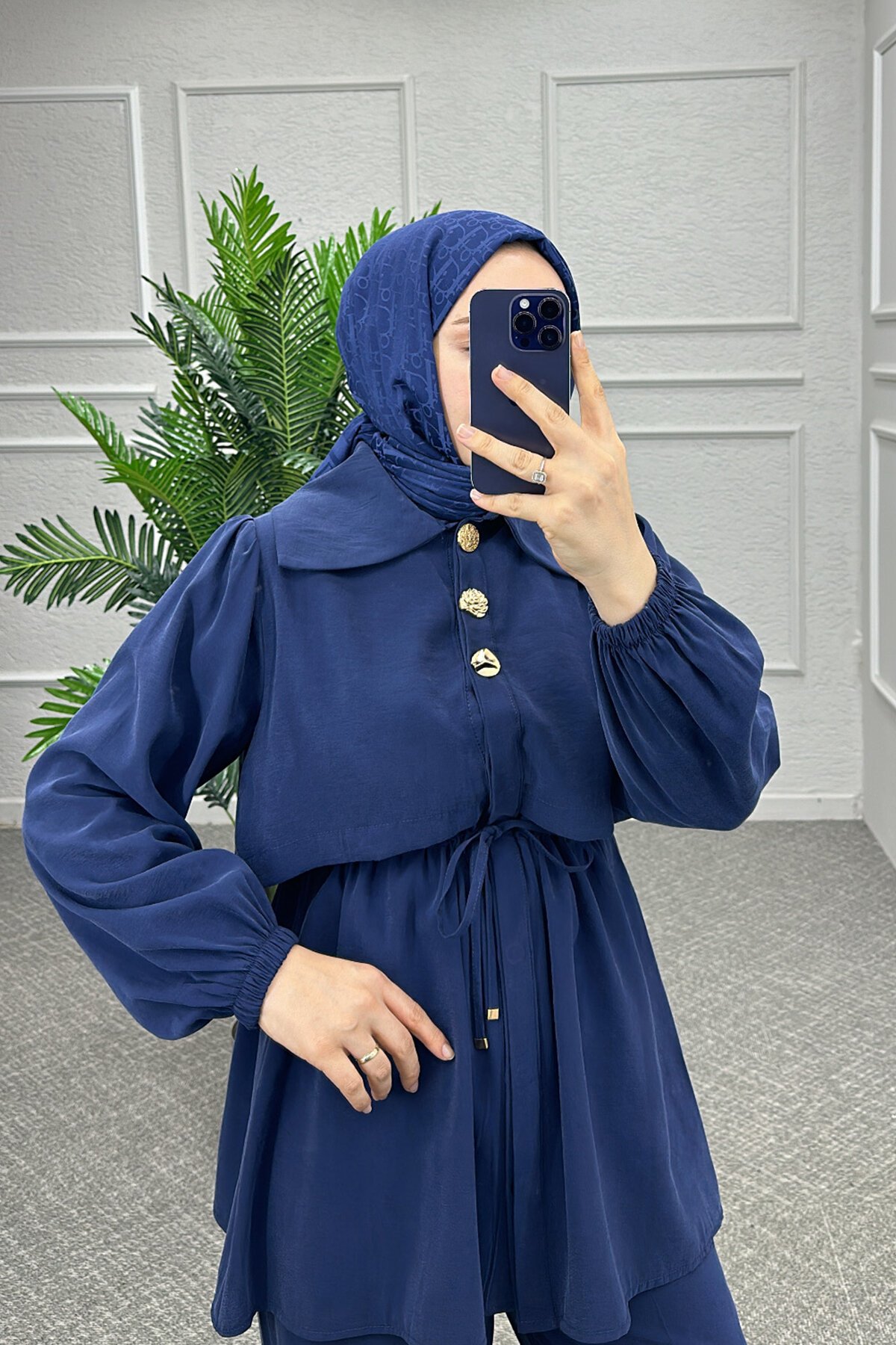 Lacivert Hale Pantolonlu Takım