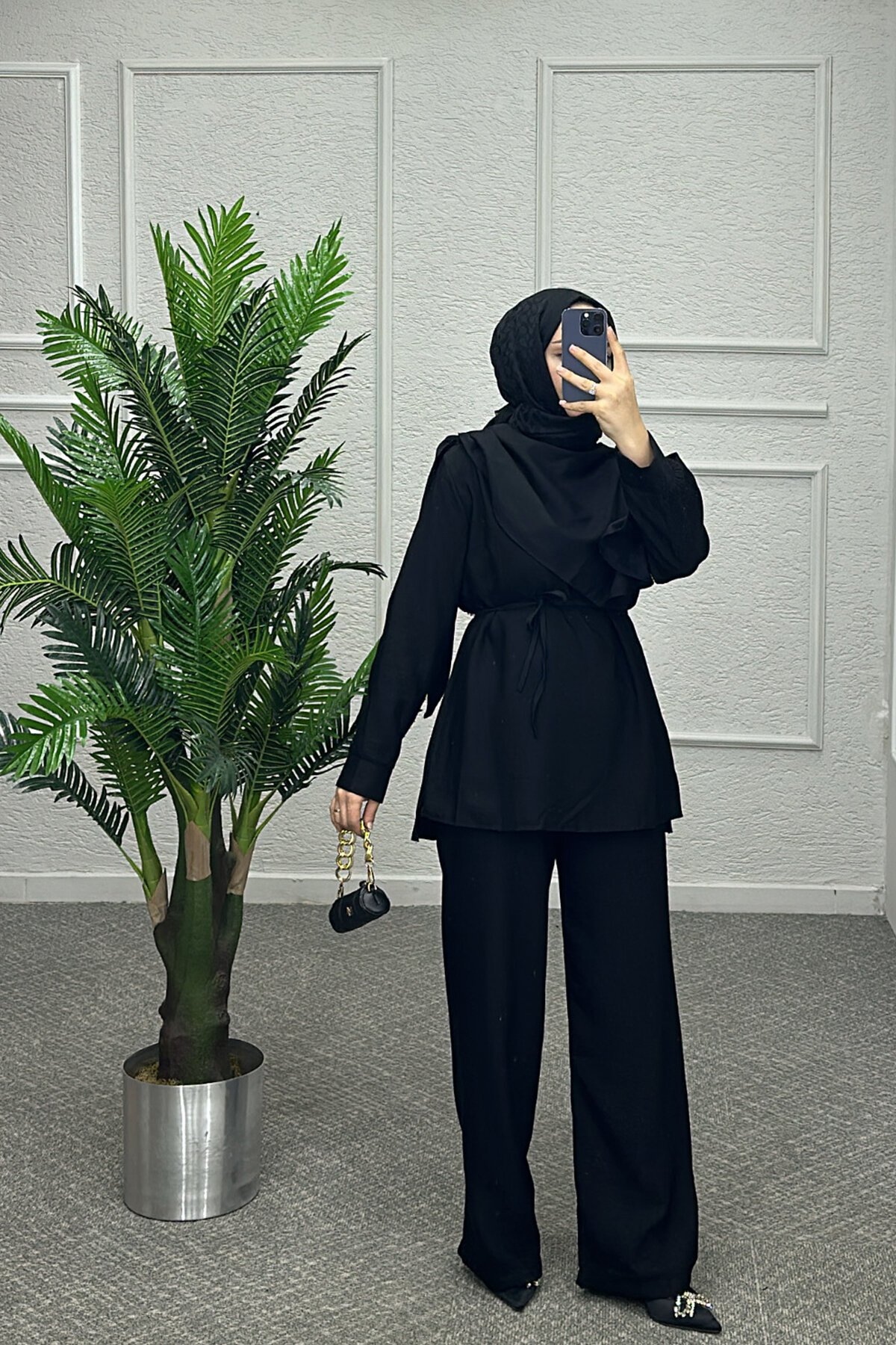 Siyah Jase Pantolonlu Takım