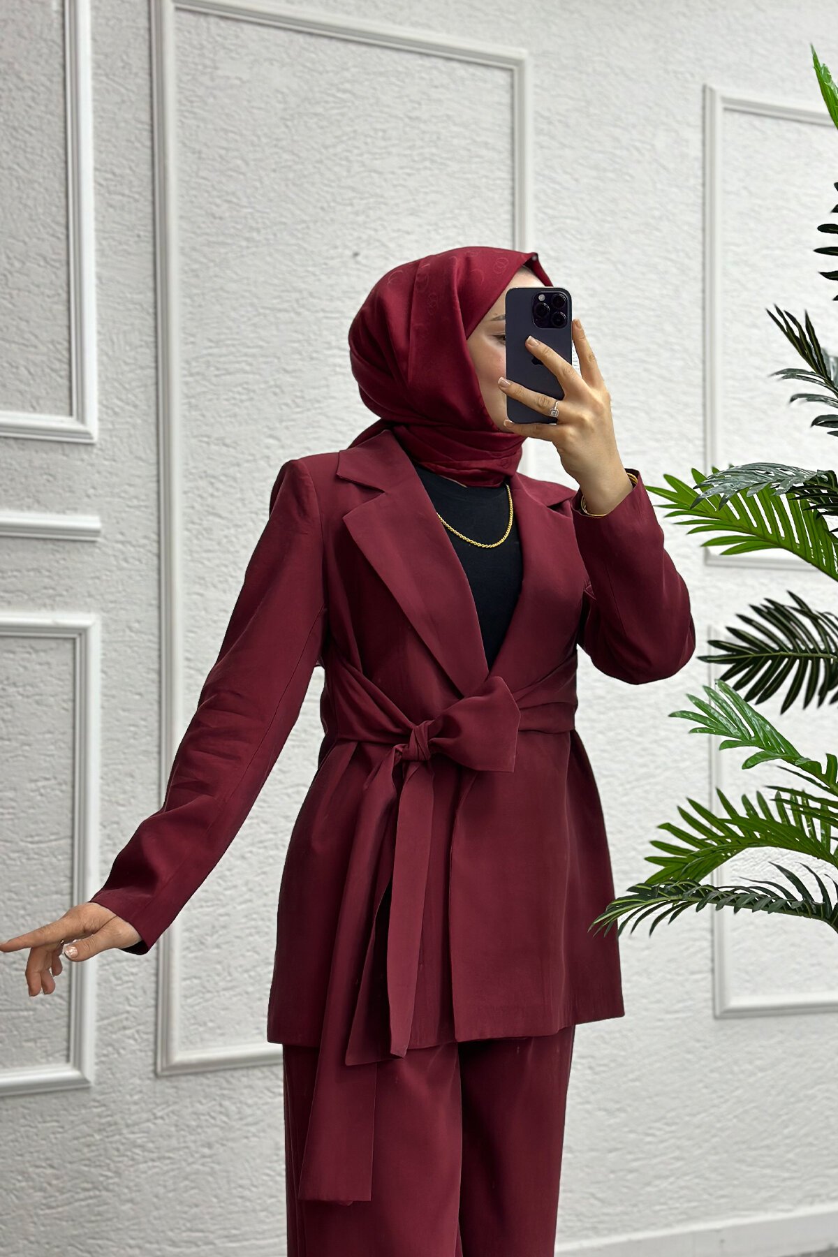 Tisem Bordo Pantolonlu Takım